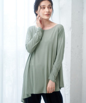 フレアカットソー