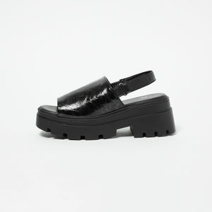 ＜SY＞ ボリュームソール サンダル70●