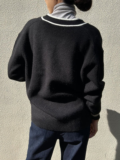 Vネックカーディガン