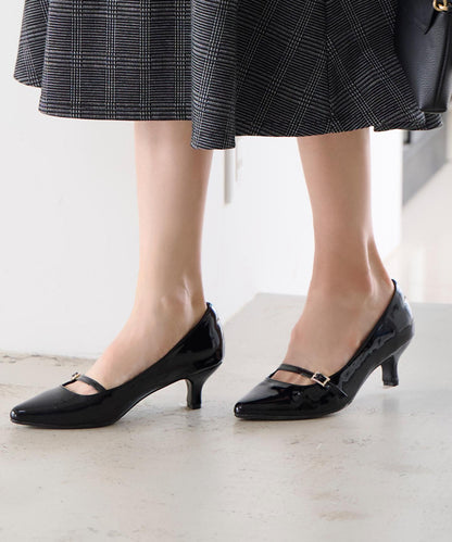 ミニストーンバックル パンプス