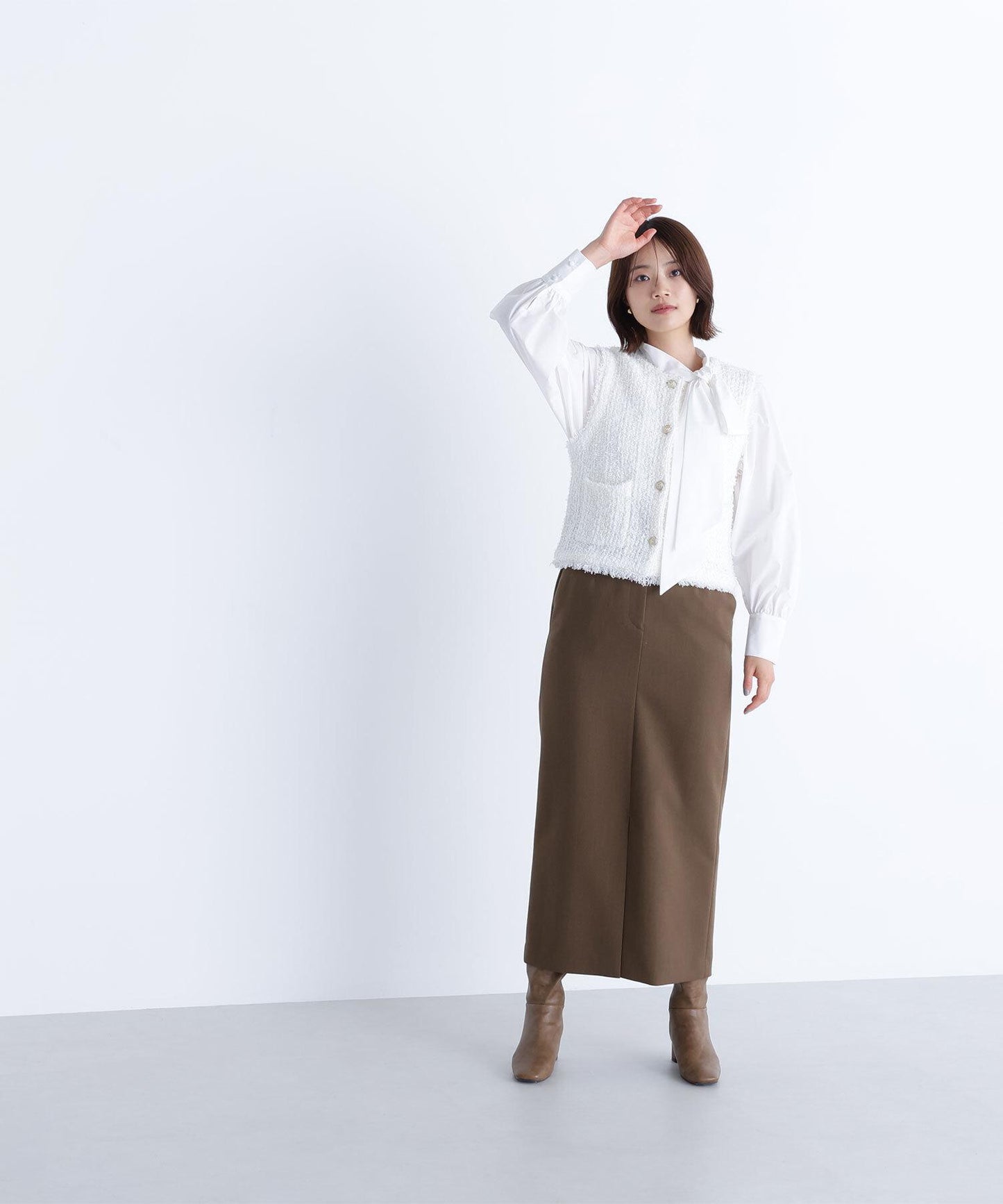 ツイーディーニットジレ