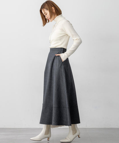 ウーステッドウール リブタートル ニット