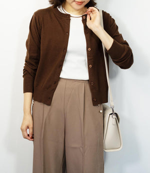 ふんわりタッチクルーネックカーディガン