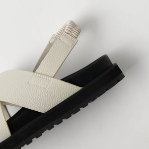 ビッグクロス バックストラップ サンダル