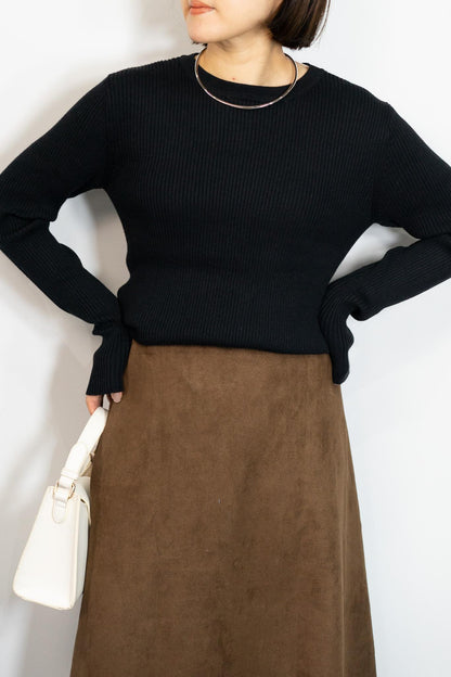 コンフォータブルスリムニット