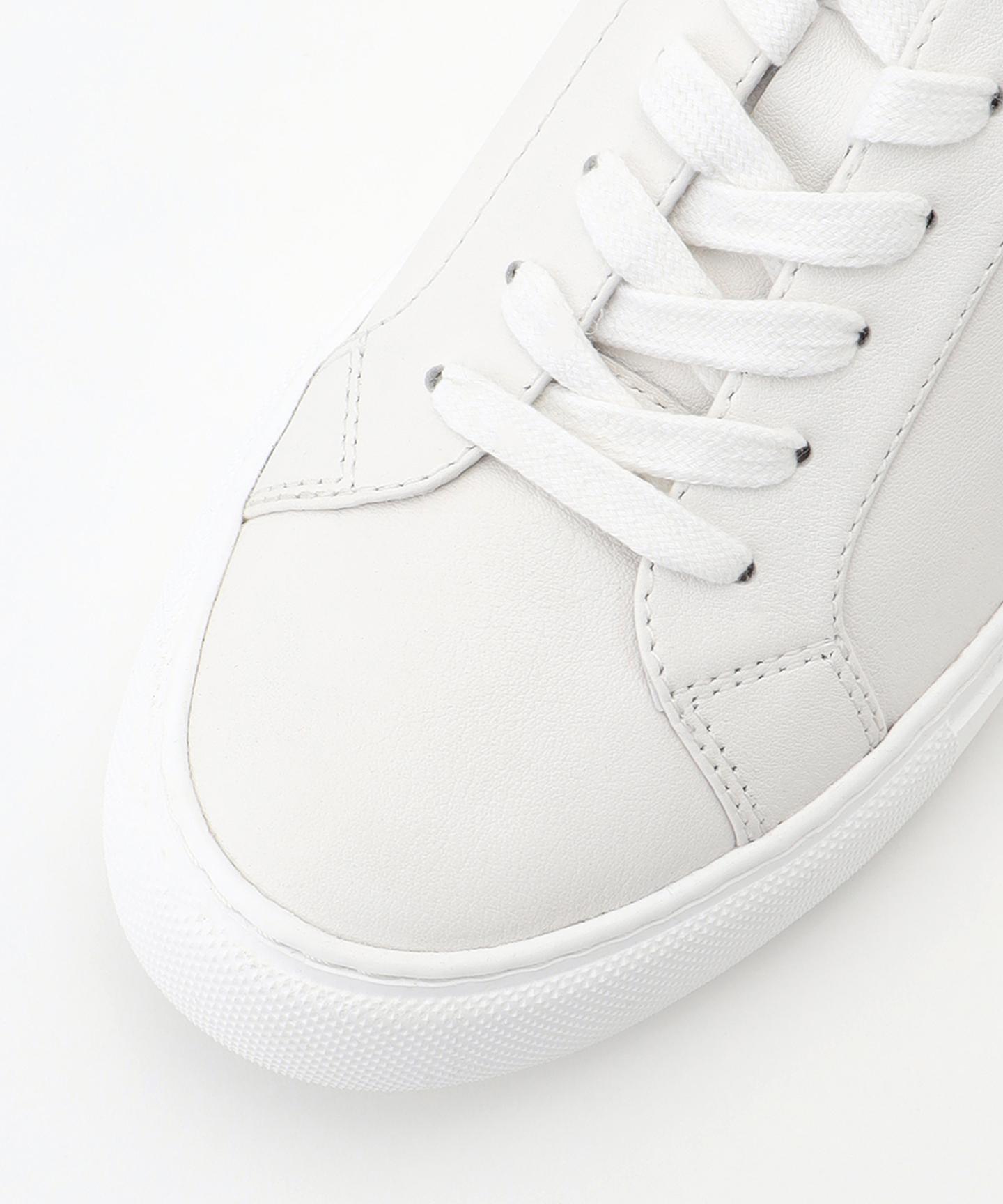 プラットフォームスニーカー