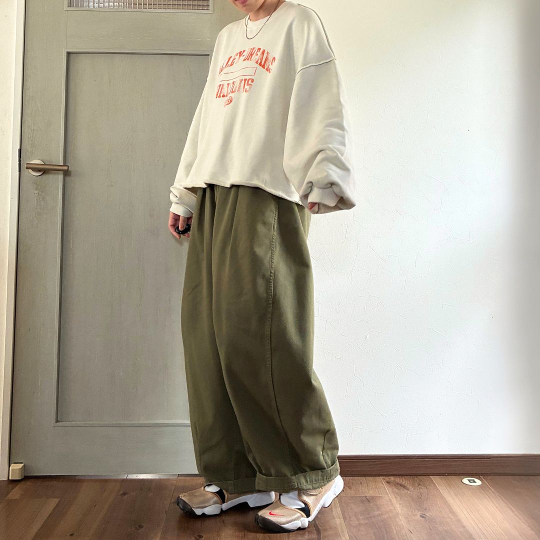 古着みたいなゆるスウェット
