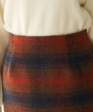 チェックスカート