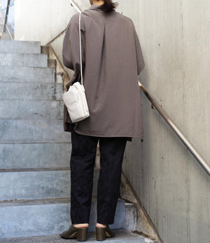 フローラルジャガードテーパードパンツ