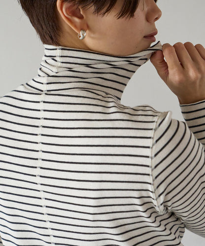 コットンカシミヤ タートルネックカットソー