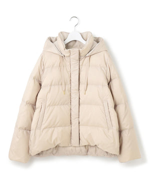 シレータフタ コンパクト ダウンコート