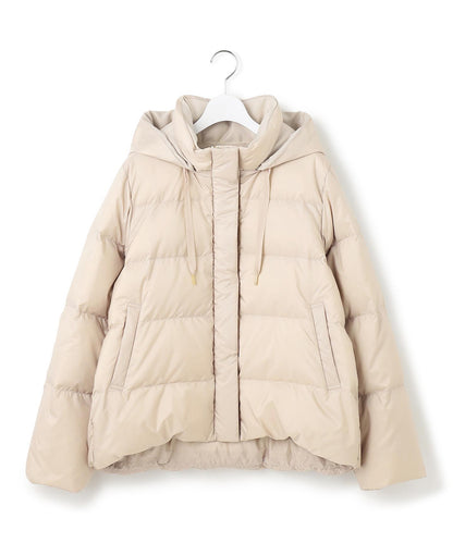 シレータフタ コンパクト ダウンコート