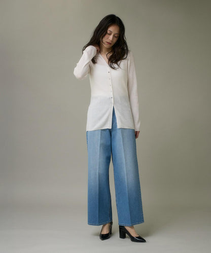 Vネックリブニットカーディガン《Melty air wool》