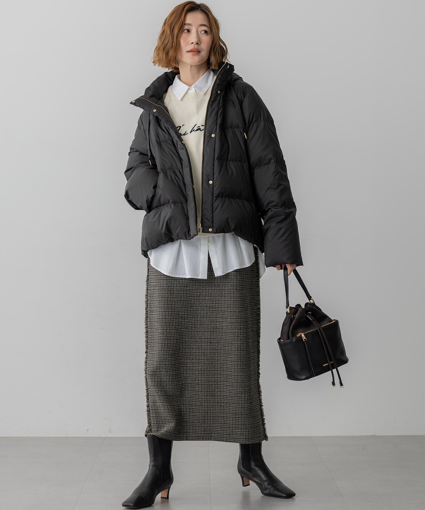 シレータフタ コンパクト ダウンコート