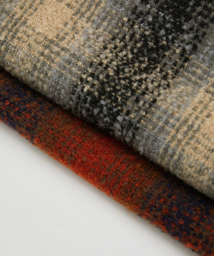 チェックスカート