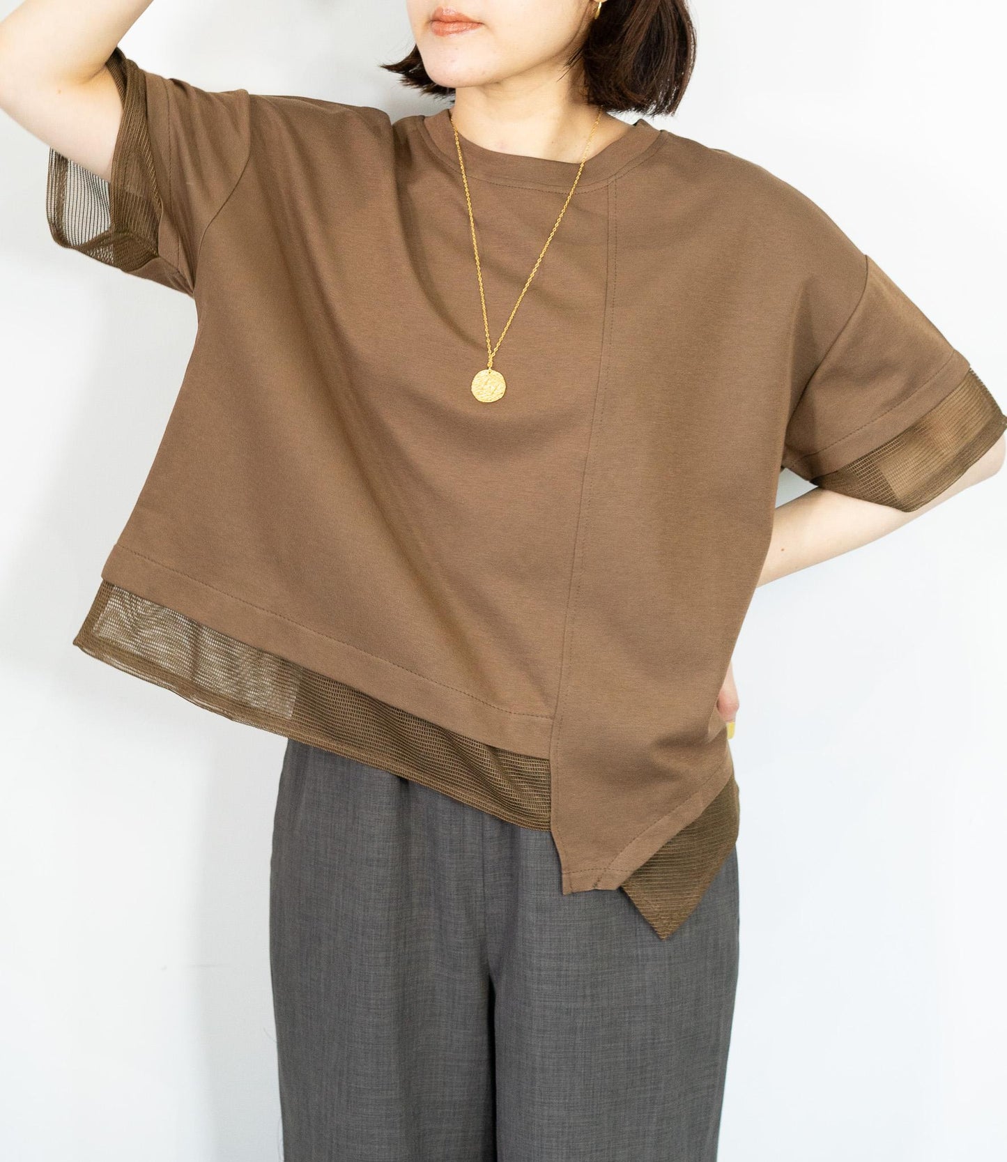 メッシュデザインTシャツ