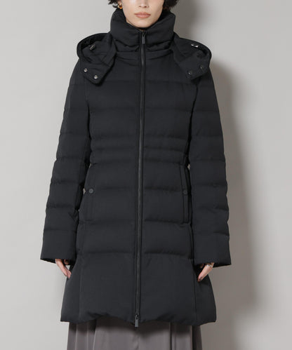 「西川ダウン(R)」サージロングダウン