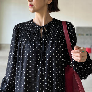 赤スエードバッグ