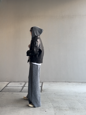 ダブルジップフーディーニットアップ