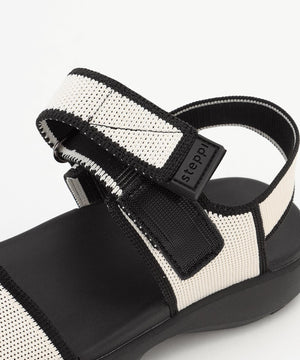 スポーツサンダル