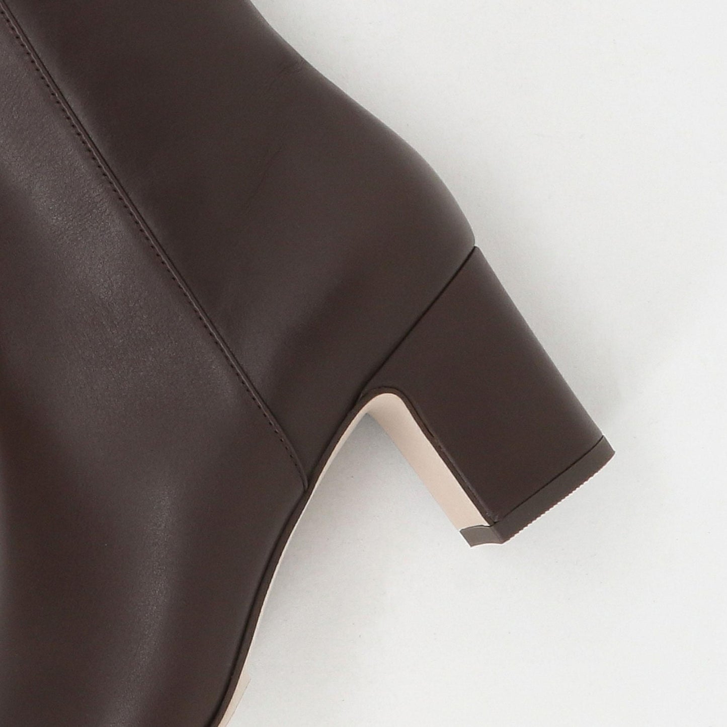 ラウンドプレーン ショートブーツ60↑