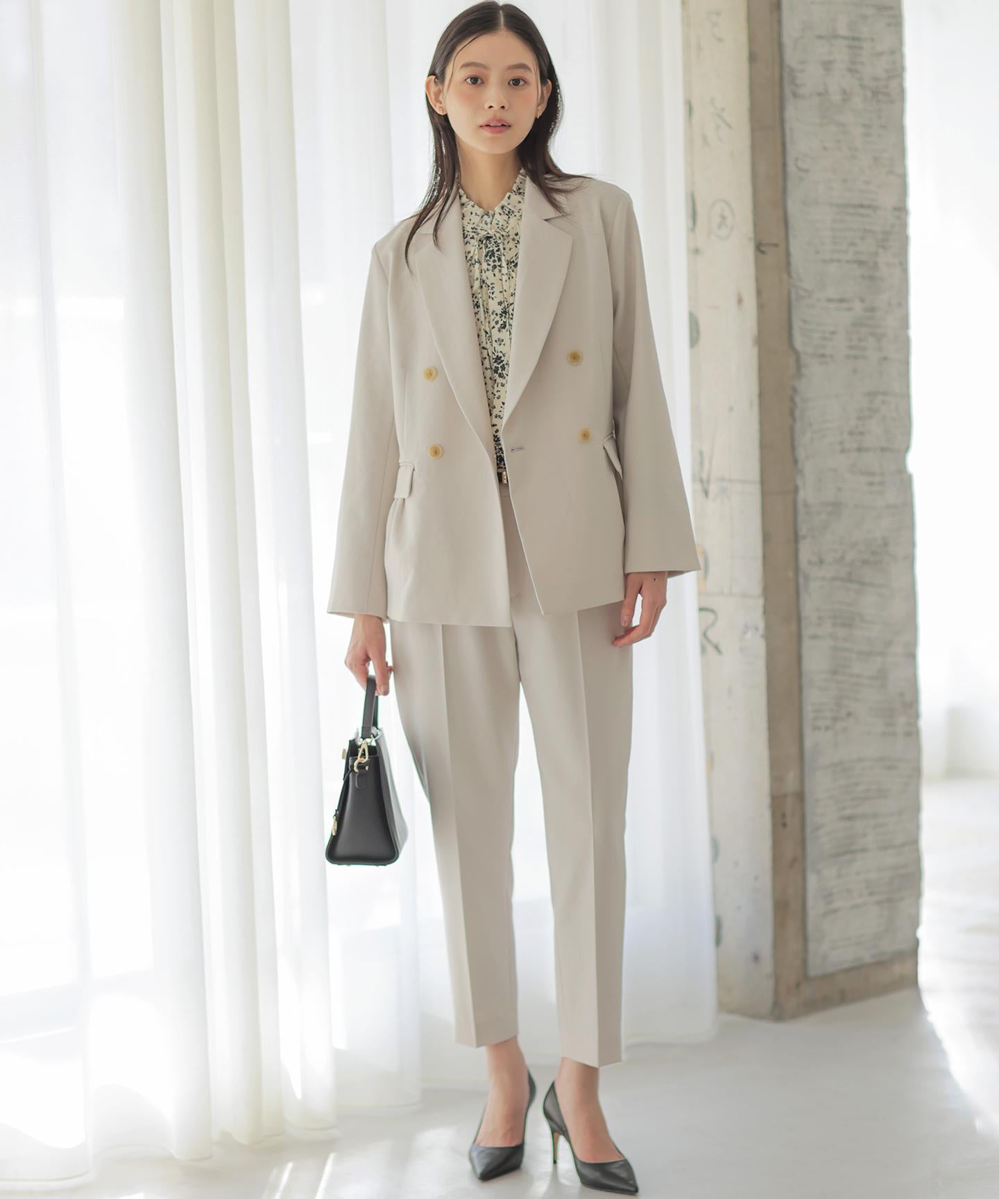 シュットクロステーパード パンツ