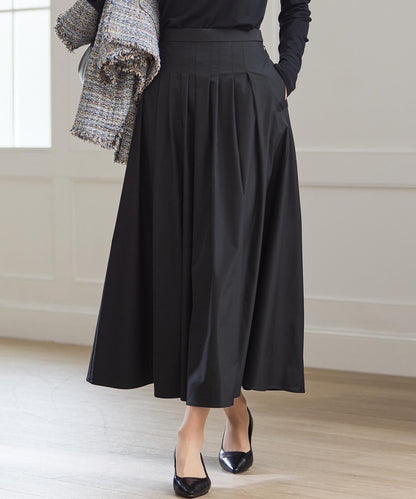 ブライトタフタ タック スカート