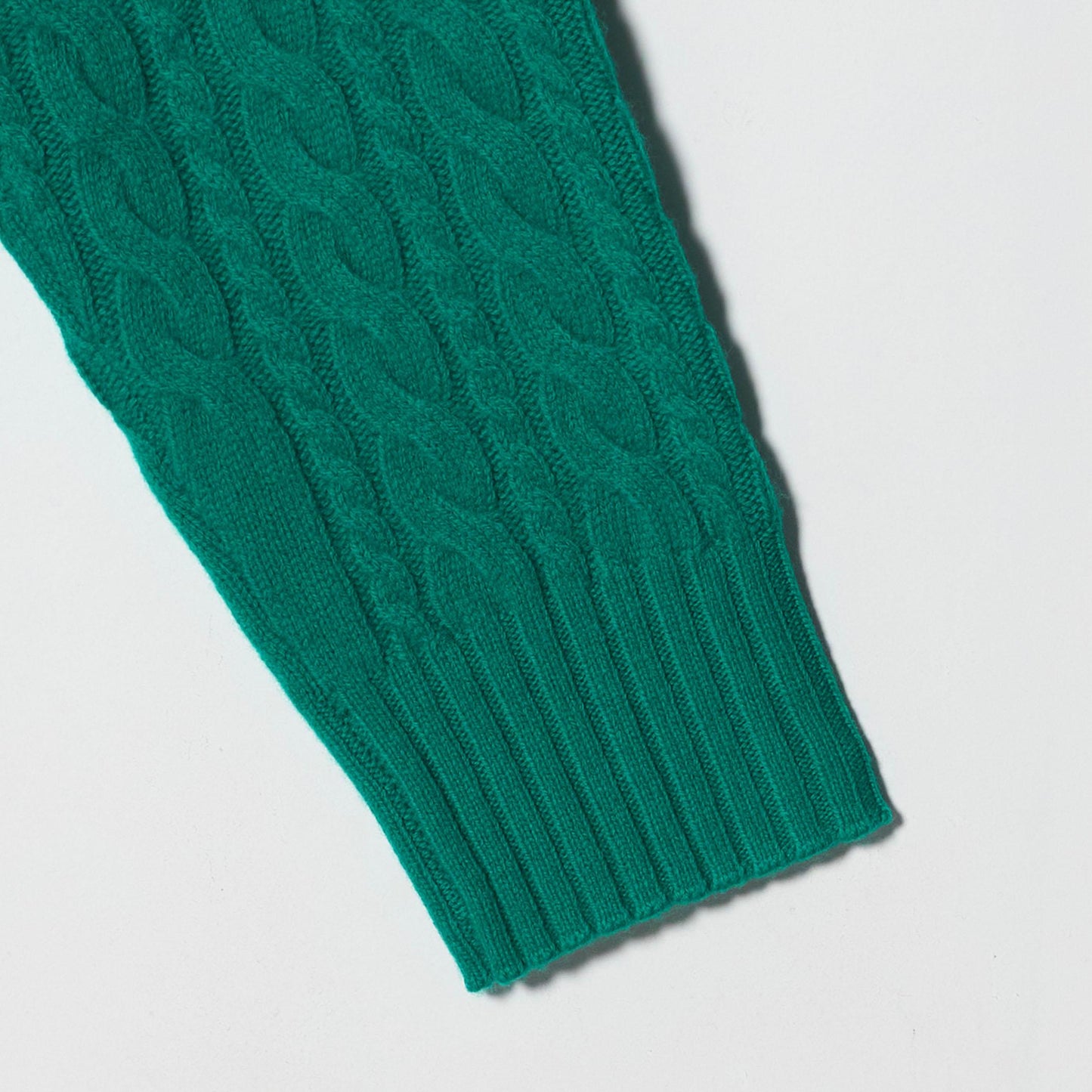 ゴールバーン Vネック ニット プルオーバー