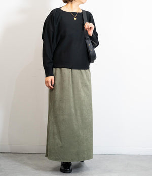 ボートネックラウンドニット