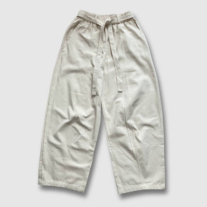ベルト付きコットンカーブパンツ