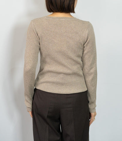 ラメリブクルーネックスリムニット