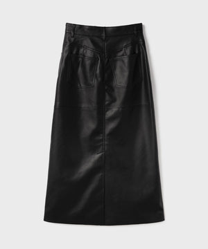 フェイクレザータイトスカート