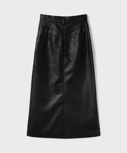 フェイクレザータイトスカート