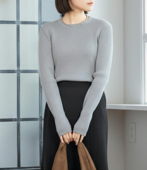 コンフォータブルスリムニット