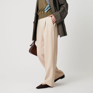 タックワイドストレートパンツ ウォッシャブル