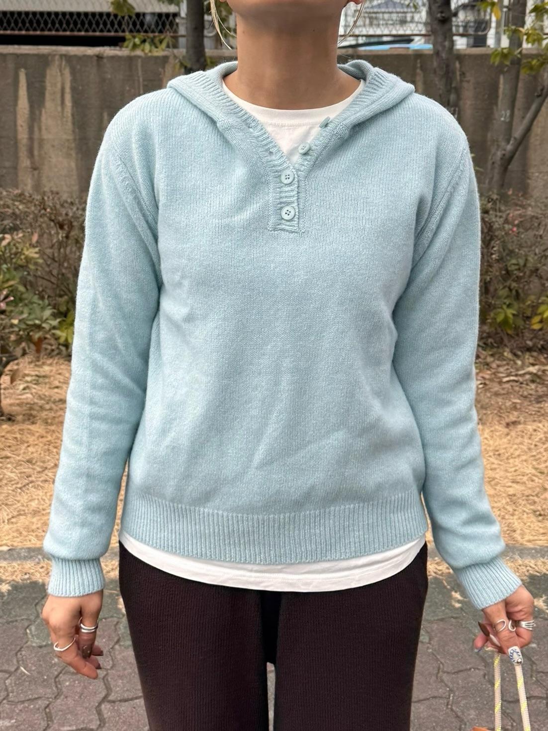 ウールフードニット