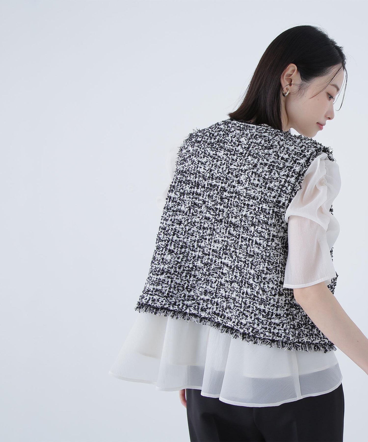 ツイーディーニットジレ