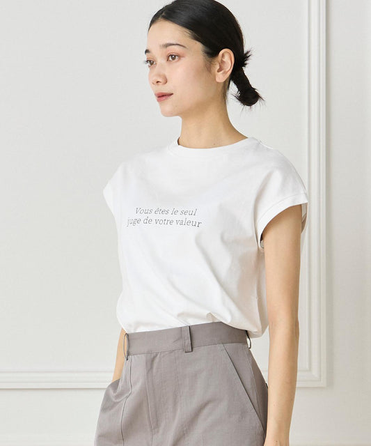 ロゴTシャツ