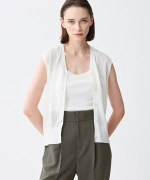 シアーニット ノースリーブベスト