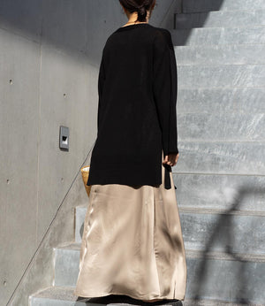 サイドスリットVネックカーディガン