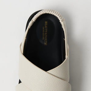 ビッグクロス バックストラップ サンダル