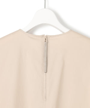 ストレッチブロード Vネックワンピース