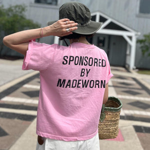 バックロゴピンクTシャツ