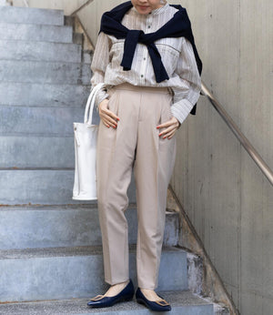 ウエストフリルストレッチテーパードパンツ