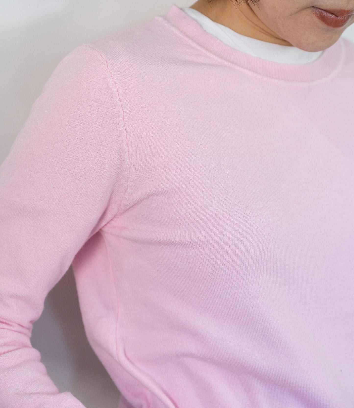 ソフトタッチクルーネックニット