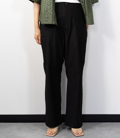 スリムベイカーパンツ