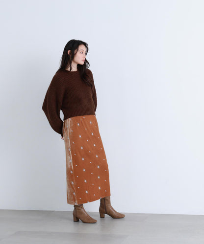 クロップドアゼフォルムニット