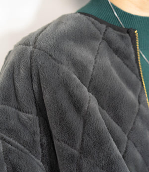 リバーシブルファーキルティングアウター