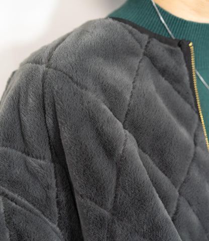 リバーシブルファーキルティングアウター