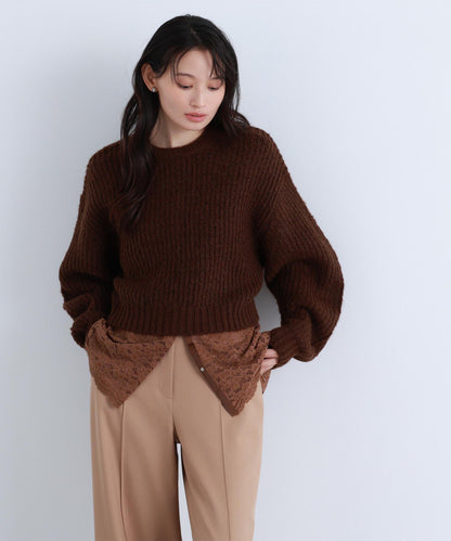 クロップドアゼフォルムニット